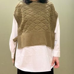 BEAMS HEART（ビームス ハート）ニットベスト ドッキング