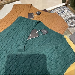BEAMS F（ビームスF）【別注】BAFY / ケーブル ニットベスト