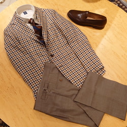 BEAMS F(ビームスF)【別注】Stile Latino / FAUSTO リネン BEAMS F(ビームスF)【別注】Stile Latino / FAUSTO リネン