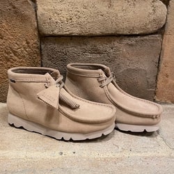 BEAMS（ビームス）Clarks ORIGINALS × BEAMS / 別注 Wallabee Boot