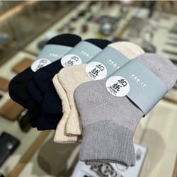BEAMS（ビームス）【別注】FAB.IT / Chuck Short 和紙（レッグ