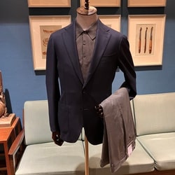 Brilla per il gusto（ブリッラ ペル イル グスト）LORO PIANA