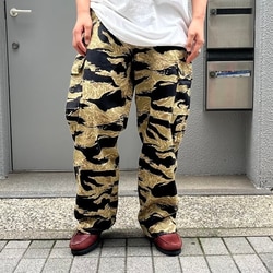 BEAMS（ビームス）〈MEN〉BUZZ RICKSON'S / 別注 GOLD TIGER STRIPE TROUSERS（パンツ カジュアルパンツ ）通販｜BEAMS