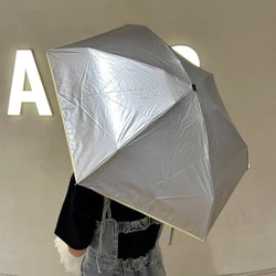 BEAMS×ウラワン 折りたたみ傘 56cm 晴雨兼用 BEAMS×ウラワン2024/2025 晴雨兼用アンブレラ : DREAMS COME