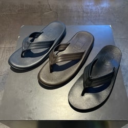 BEAMS(ビームス)【別注】ISLAND SLIPPER / ボリュームソール BEAMS(ビームス)【別注】ISLAND SLIPPER / ボリュームソール