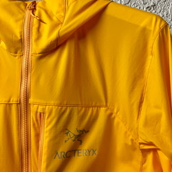 BEAMS（ビームス）ARC'TERYX / Squamish Hoodie（ブルゾン