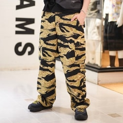 BEAMS（ビームス）〈MEN〉【別注】BUZZ RICKSON'S / GOLD TIGER STRIPE TROUSERS（パンツ カジュアルパンツ ）通販｜BEAMS