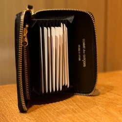 International Gallery BEAMS（インターナショナルギャラリー ビームス）Wallet COMME des GARCONS /  CLASSIC PLAIN 蛇腹 ジップウォレット（財布・小物 財布）通販｜BEAMS