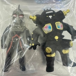 MAX TOY JAPAN / ウルトラセブンダーク & キングジョーブラック