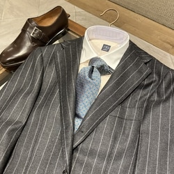 Brilla per il gusto(ブリッラ ペル イル グスト)DORMEUIL Brilla per il gusto(ブリッラ ペル イル グスト)DORMEUIL