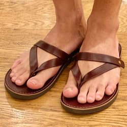 BEAMS PLUS（ビームス プラス）【別注】KOVALAM / Tongs Sandal