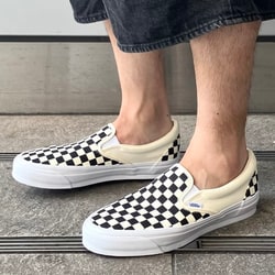 BEAMS（ビームス）VANS / SLIP-ON REISSUE 98 LX CHECKERBOARD BLACK/OFF WHITE（シューズ  スニーカー）通販｜BEAMS