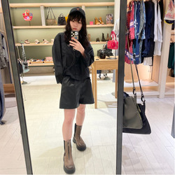 Ray BEAMS(レイ ビームス)フェイクレザー ショートパンツ Ray BEAMS(レイ ビームス)フェイクレザー ショートパンツ