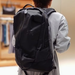 BEAMS（ビームス）ARC'TERYX / Arro 22 Backpack（バッグ リュック・バックパック）通販｜BEAMS