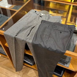 BEAMS F(ビームスF)CANONICO ウールサージ 1プリーツ BEAMS F(ビームスF)CANONICO ウールサージ 1プリーツ