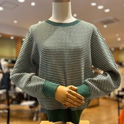 BEAMS HEART(ビームス ハート)変形編柄 ニットプルオーバー BEAMS HEART(ビームス ハート)変形編柄 ニットプルオーバー
