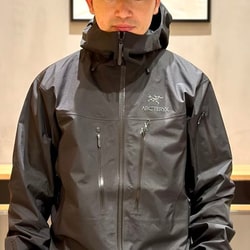 BEAMS（ビームス）ARC'TERYX / Alpha SV Jacket（ブルゾン ブルゾン）通販｜BEAMS