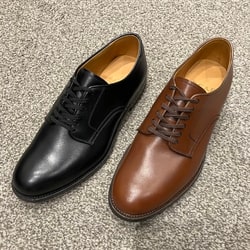 BEAMS F（ビームスF）R.C.A.F / 6アイレット プレーントウ