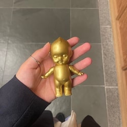 BEAMS JAPAN（ビームス ジャパン）【別注】オビツ製作所 / GOLD キューピー フィギュア 小（雑貨・ホビー ぬいぐるみ・人形）通販｜ BEAMS