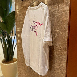 BEAMS（ビームス）ARC'TERYX / Kragg Cotton Logo Short Sleeve