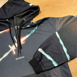 BEAMS T（ビームスT）Diaspora Skateboards / Barb Quarterzip