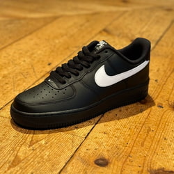 BEAMS（ビームス）NIKE / Air Force 1 '07 BLACK/WHITE-BLACK