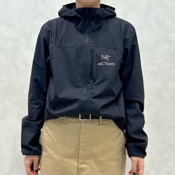 BEAMS（ビームス）ARC'TERYX / Squamish Hoodie（ブルゾン