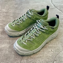 BEAMS（ビームス）HOKA / TOR ULTRA LO TP（シューズ スニーカー