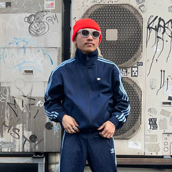 送料無料 百貨店 BEAMS（ビームス）adidas / プレミアム ファイヤーバード サポーター