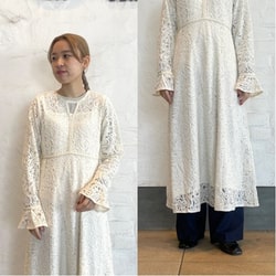 Ray BEAMS Ray BEAMS New price reduction on 4/3] Paisley lace
