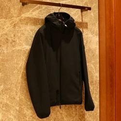 【MONCLER】CHALVES ショート ダウンジャケット 軽量 BEAMS F（ビームスF）MONCLER / CHALVES ショート ダウン