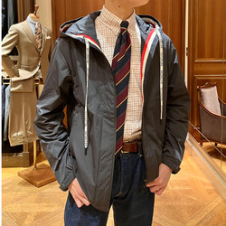 BEAMS F（ビームスF）MONCLER / CARLES フーデッド ブルゾン