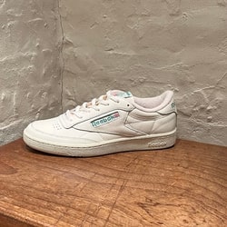 BEAMS（ビームス）Reebok / Club C 85 Vintage（シューズ スニーカー
