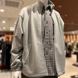 BEAMS（ビームス）【別注】Champion / ジップ ジャケット