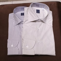 BEAMS F（ビームスF）ベージュ ロンドンストライプ ワイドカラー