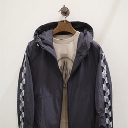 最高の品質 BEAMS F（ビームスF）MONCLER ブルゾン フーデッド MOYSE / ジャケット・アウター