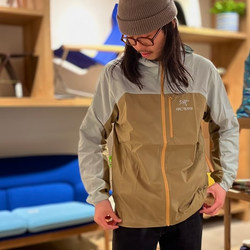 BEAMS(ビームス)【EXCLUSIVE】ARC'TERYX / Squamish Hoodie BEAMS(ビームス)【EXCLUSIVE】ARC'TERYX / Squamish Hoodie