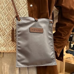 BEAMS F（ビームスF）【別注】Felisi / ナイロン コンパクト