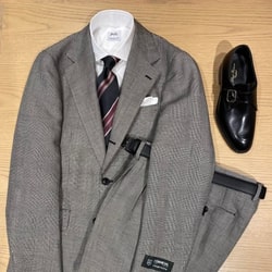 Brilla per il gusto(ブリッラ ペル イル グスト)DORMEUIL Brilla per il gusto(ブリッラ ペル イル グスト)DORMEUIL