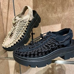 Demi-Luxe BEAMS（デミルクス ビームス）KEEN / UNEEK PLT