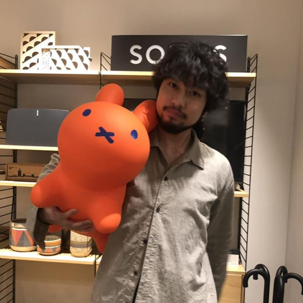 天池 隆佑