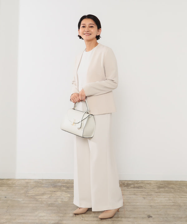 桑原 ふみさんの「BEAMS WOMEN｜トリアセ カラーレスジャケット＊」を使ったコーディネート