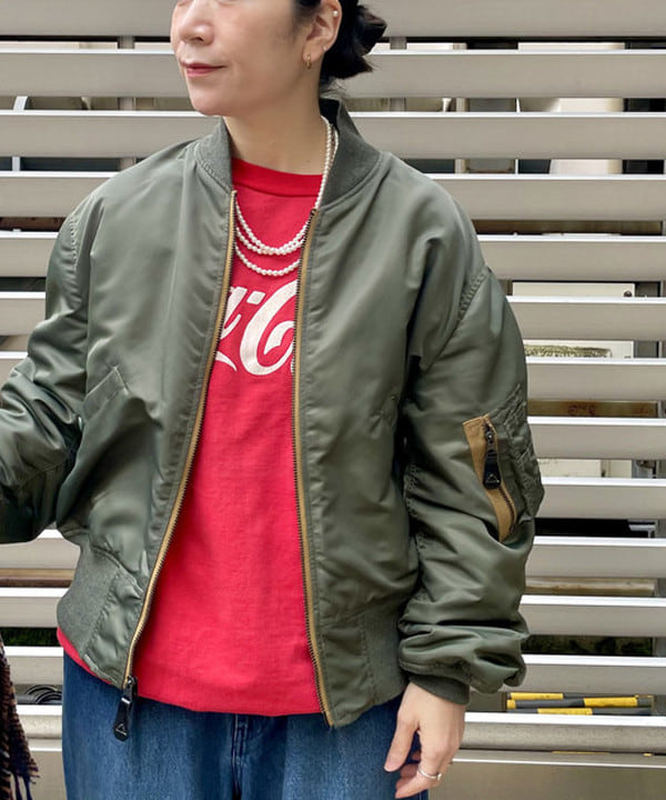 コウリキ　マミさんの「BEAMS WOMEN｜【別注】BUZZ RICKSON'S / L2B H-TYP」を使ったコーディネート