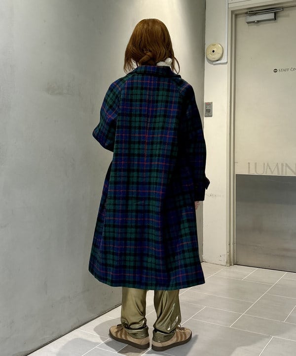 ナツハさんの「BEAMS WOMEN｜ハリスツイード バルマカーン コート」を使ったコーディネート