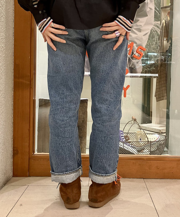 小原 もこさんの「BEAMS WOMEN｜【別注】orSlow / No.8 DENIM NEW」を使ったコーディネート