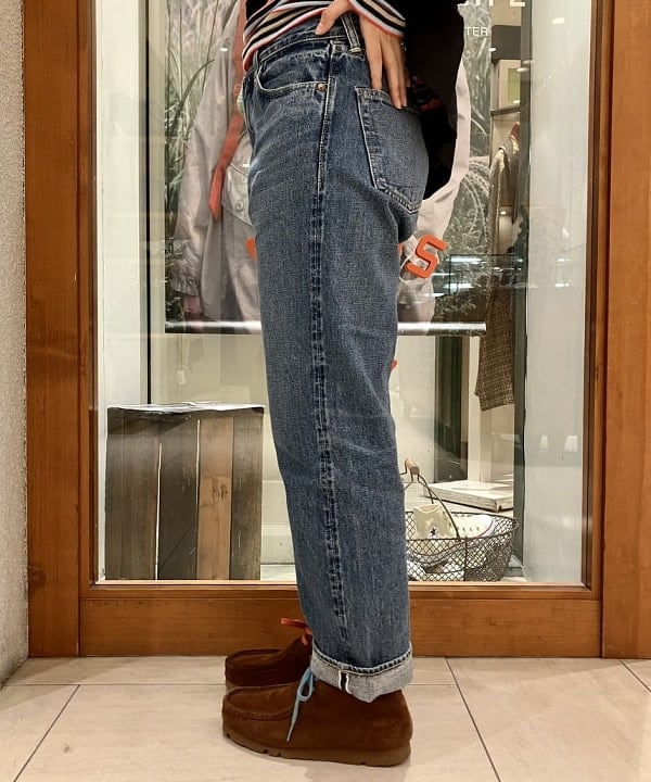 小原 もこさんの「BEAMS WOMEN｜【別注】orSlow / No.8 DENIM NEW」を使ったコーディネート