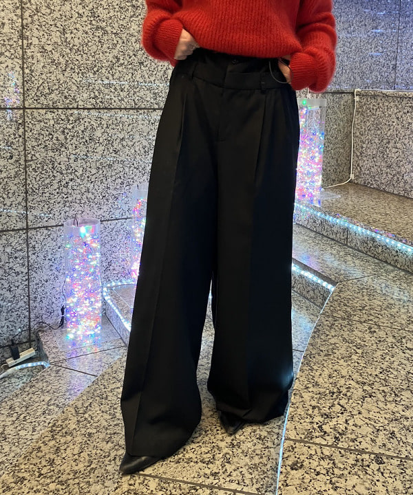 大槻 まひろさんの「BEAMS WOMEN｜Barbour / 別注 ナイロンタッサー BEDALE ジャケット」を使ったコーディネート