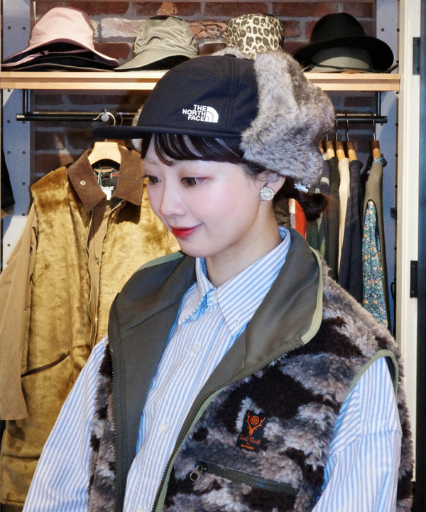 Joさんの「BEAMS WOMEN｜BRIEFING &times; BEAMS BOY / 別注 ヘルメット バッグ」を使ったコーディネート