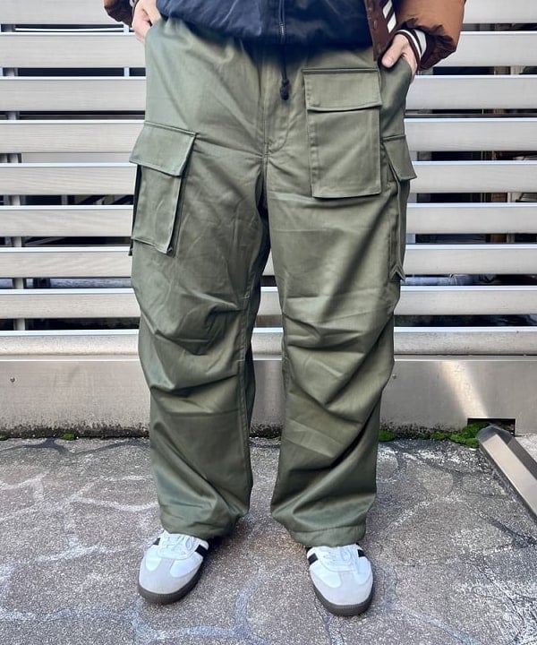 槙山 賢斗さんの「BEAMS WOMEN｜ダウン バーシティジャケット」を使ったコーディネート