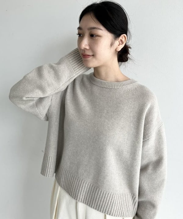 坂本 涼花さんの「BEAMS WOMEN｜ソフトメルトン ステンカラー コート」を使ったコーディネート